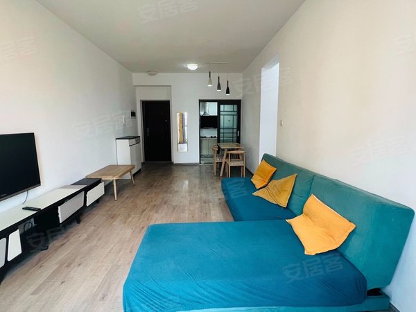 成都彭州彭州城区丽景小区丽景小区 2室2厅1卫 精装修 配套齐全 南北