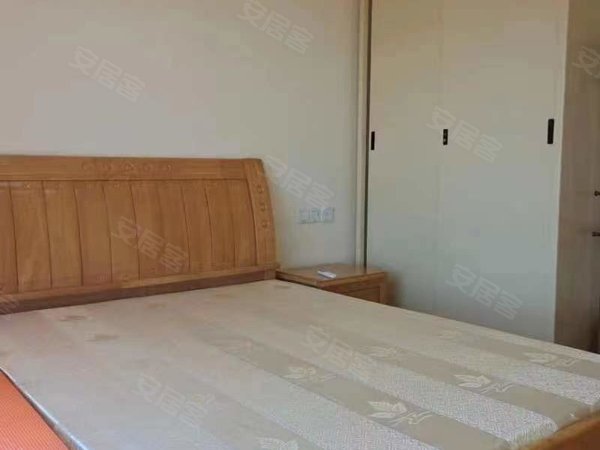 桂林临桂一院两馆桂林碧桂园急租,碧桂园二期23栋27楼精装两房一卫三台空调出租房源真实图片