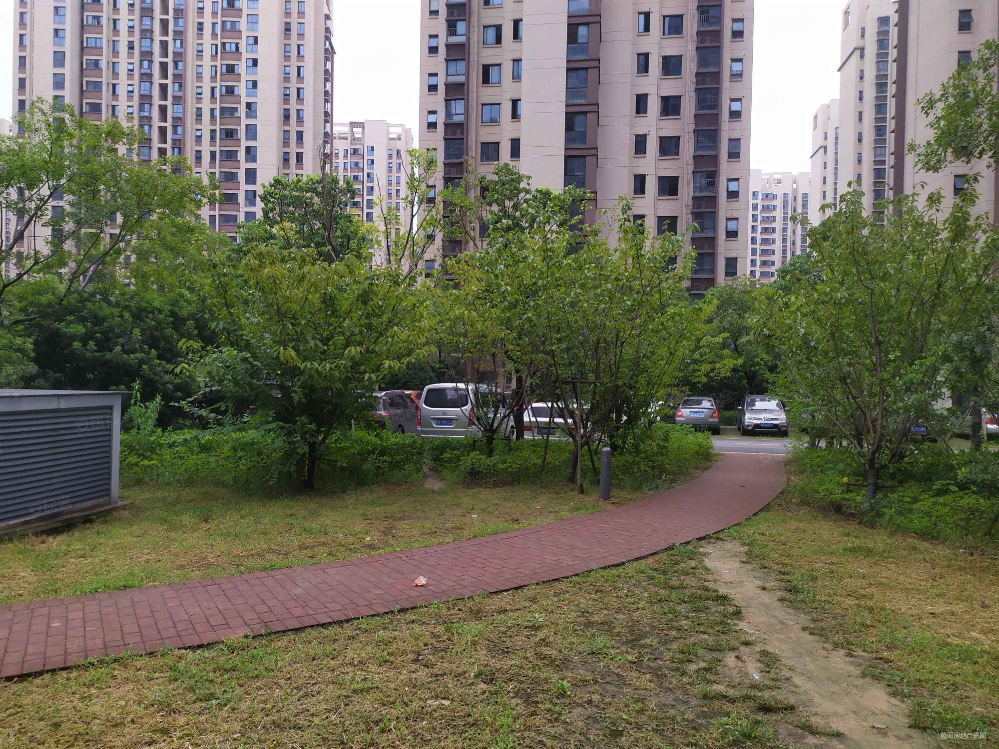 尹东八村(二区)2室2厅1卫45㎡南北68万