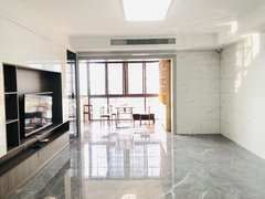 海口龙华世贸世贸精装5房带车位，拎包入住出租房源真实图片