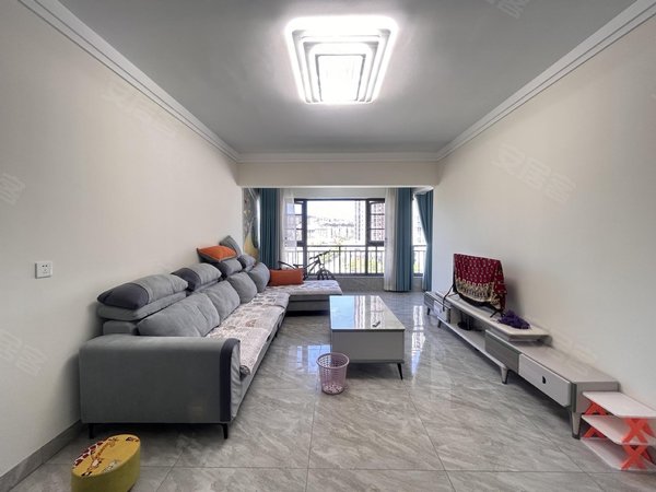 楚雄楚雄市楚雄城区花园美郡看房有钥匙格林天城 花园美郡精装大三房