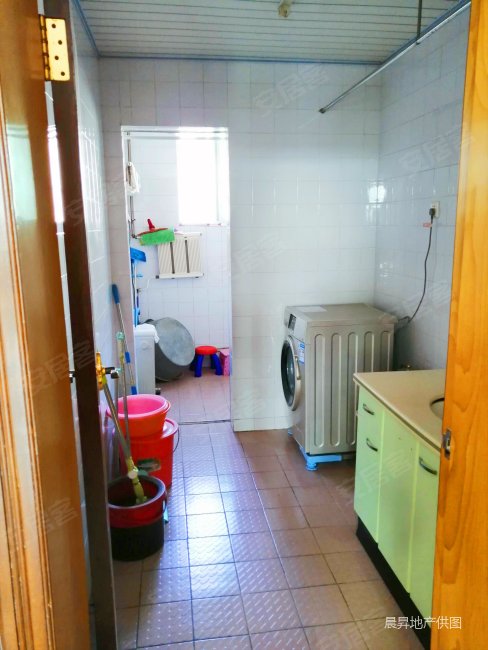 7平方 ,清凉山庄二手房,98万,3室2厅,2卫,135.7平米-西安安居客