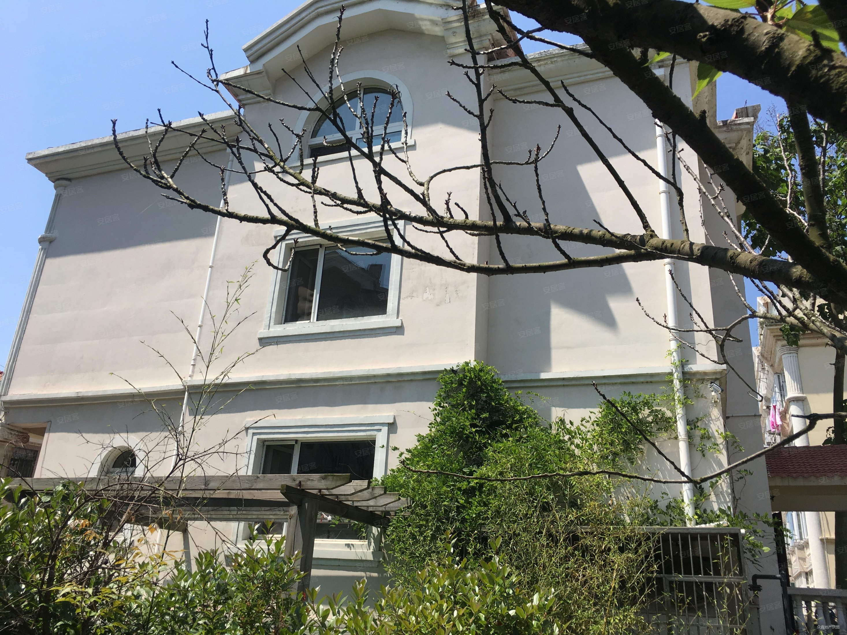 满五 ,浮山湾花园(别墅)二手房,3600万,7室2厅,4卫,427平米-青岛安居