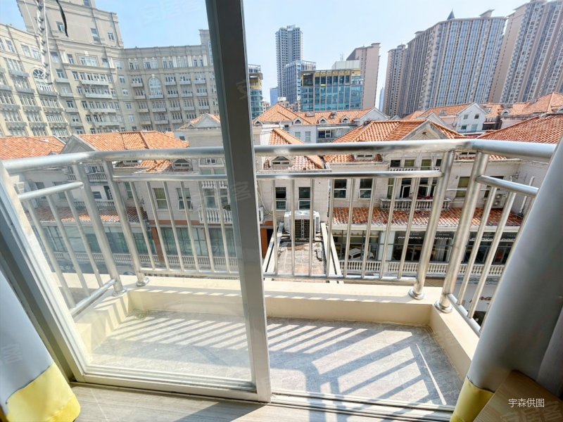 莞城君尚旁边威尼斯广场可以入户两房格局毛坯收楼