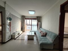 梁山城区梁山市区伦达名都公馆，三室两厅两卫，精装修，领包入住出租房源真实图片