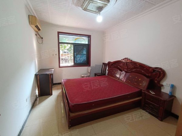 重庆沙坪坝陈家湾陈家湾小区商圈陈家湾小区,宽敞明亮,安静,学习居家