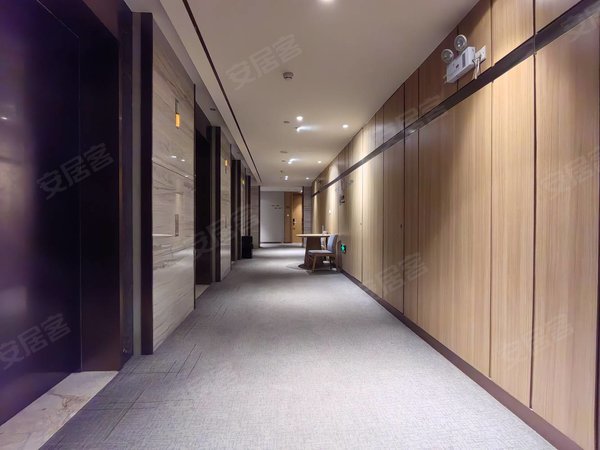 佛山顺德杏坛宏汇城看好可议价 可以短租,温馨精装套间房,卫生间干湿分离出租房源真实图片
