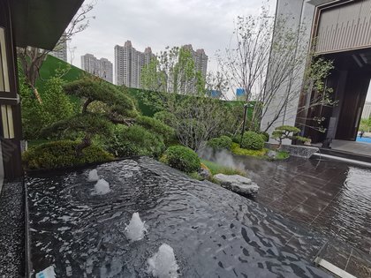 龙湖景粼天著