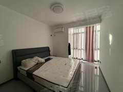 鞍山海城西柳精装修 三室一厅一卫 年租23000包物业 取暖自理出租房源真实图片