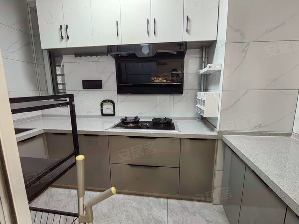 徐州新沂建邺路钟吾壹号钟吾壹号电梯房三室两厅一卫精装拎包入住1800每月随时看房出租房源真实图片