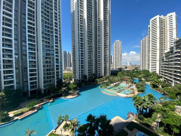 格力海岸 四房 精装修 家私电器齐全景观好 配置好,高新区租房-珠海58