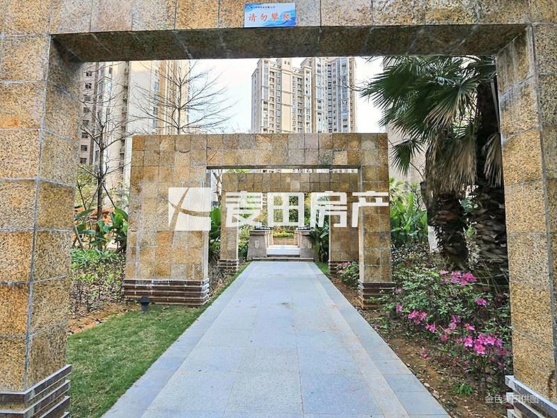 厦门房产网>厦门二手房>海沧二手房>阿罗海广场二手房>天湖城天湖>800