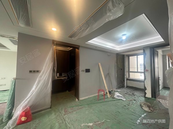 上海房产网>上海二手房>虹口二手房>临平路二手房>中皇广场>599_449