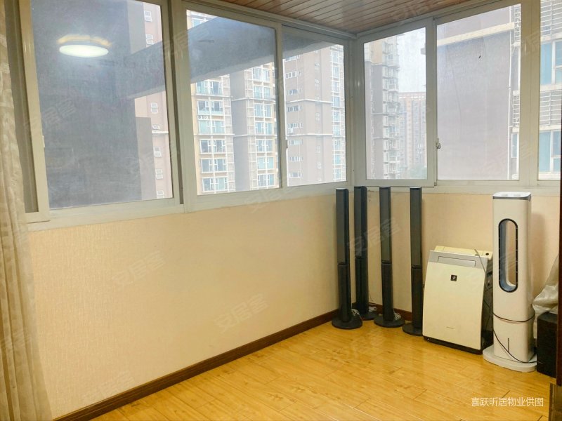 成都房产网>成都二手房>高新区二手房>理想中心二手房>南城都汇汇翠园