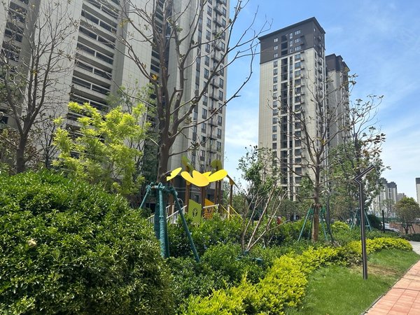 郑州金水金水周边保利大都汇澜悦苑地铁直达国贸正弘城!