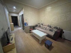 喀什喀什市喀什城区中亚商贸城 1室1厅1卫 35平 可半年付出租房源真实图片
