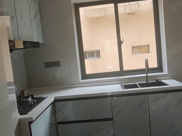 凉山西昌长宁小区九洲云海间西部九洲云海间 标准套三双卫 精装修 拎包入住带空调出租房源真实图片