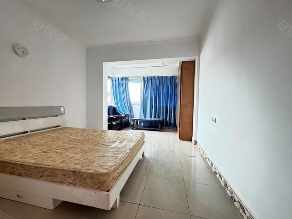 【多图】城南花园(南岸),经开区租房,五小区,城南花园平上二楼精装两