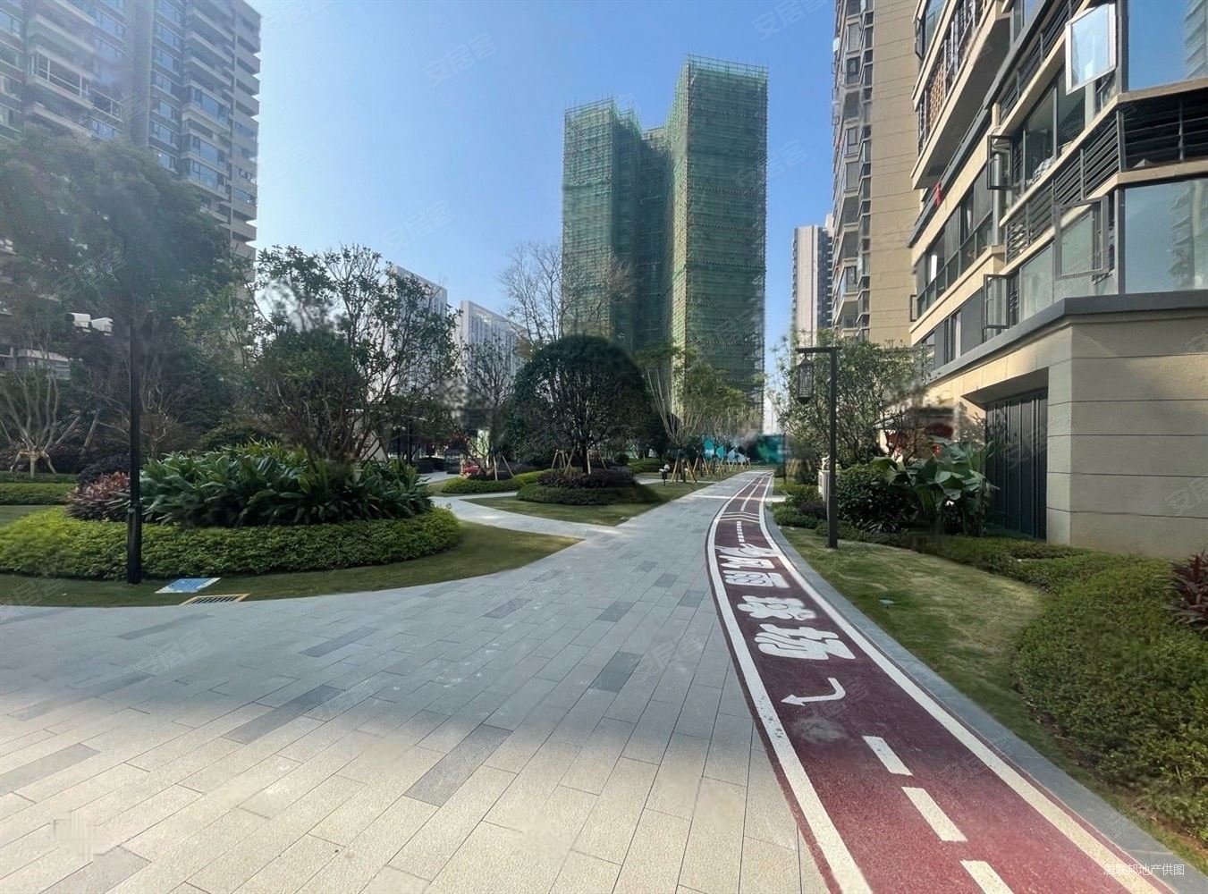 柳州好房彰泰江与城4室2厅2卫送全屋家电家具,彰泰江与城二手房,96万