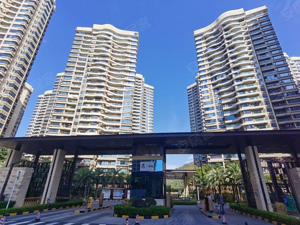 珠海横琴横琴口岸华发首府华发首府  南北通三房  高层双阳台  低价