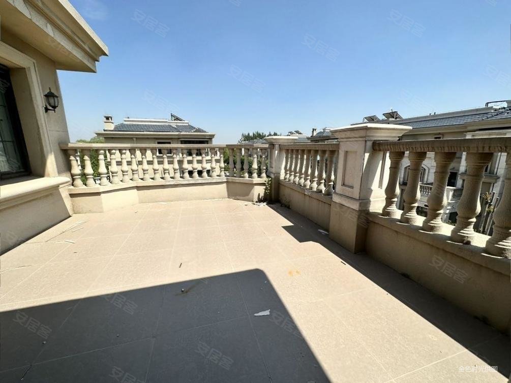 鲁能7号别墅东区新出两居室有证正南向采光充足