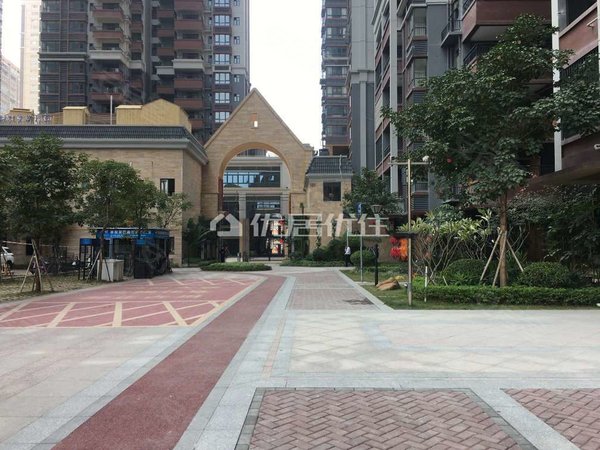 南宁西乡塘明秀路大嘉汇康悦5号线地铁 民族医院 烟厂旁 精装三房