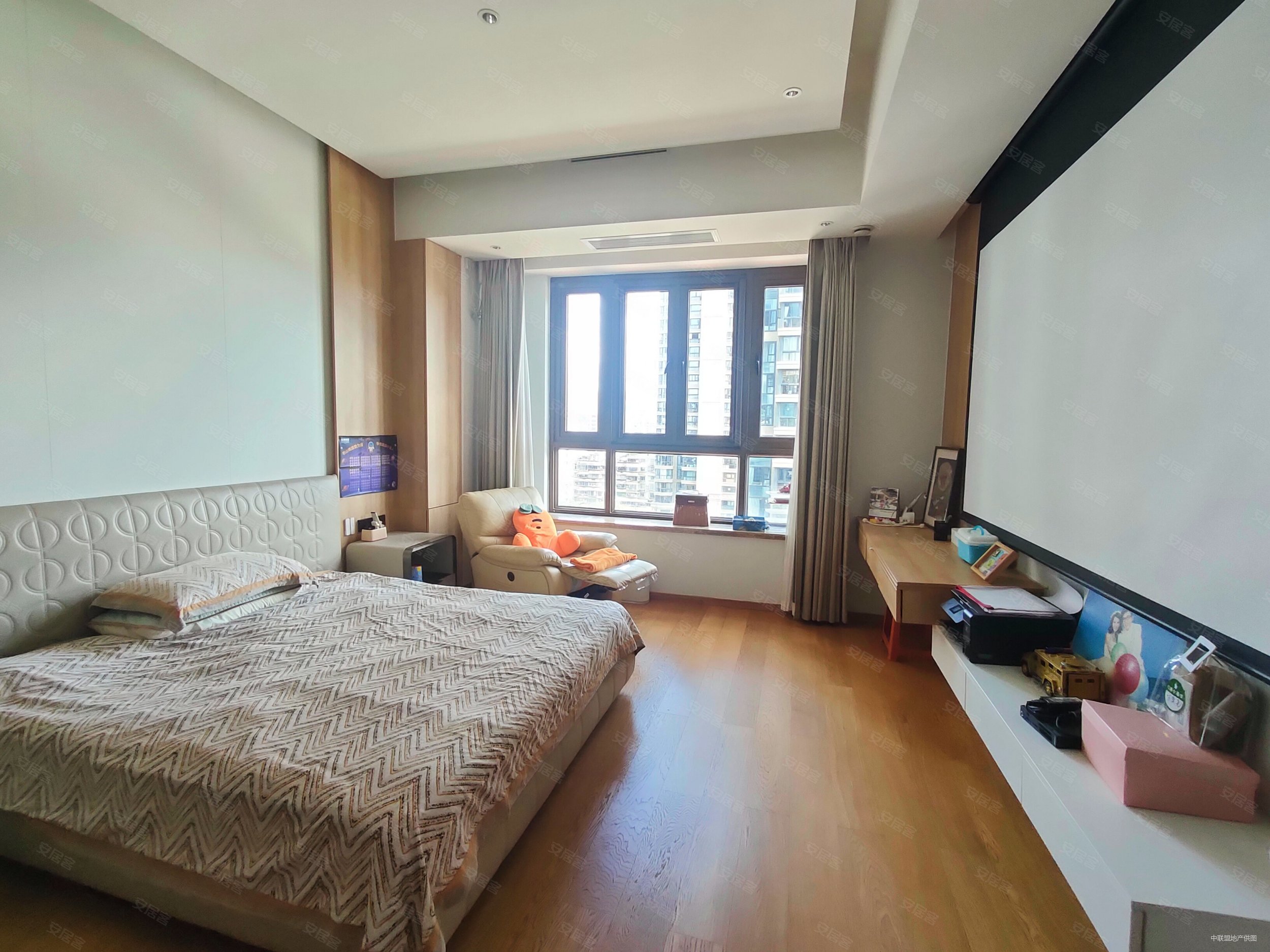 厦门房产网>厦门二手房>思明二手房>白鹭洲二手房>银聚祥邸>