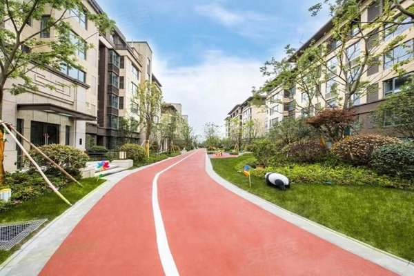中骏合景柏景湾怎么样,中骏合景柏景湾周边房产中介经纪人评价-南京
