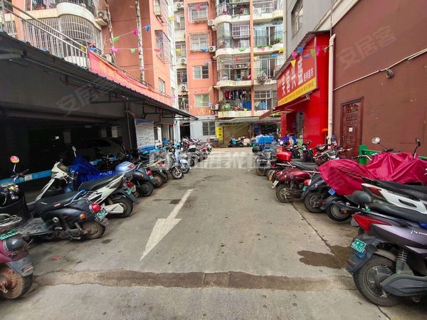 南宁良庆大沙田慧谷阳光慧谷阳光 精装大单间 家私全新 看房方便出租