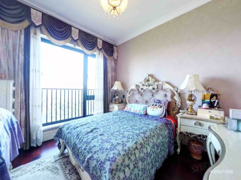 带私家车位,南北通透,高楼层看湖,中海九号公馆二手房,1480万,4室2厅