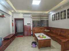 河池宜州宜州城区电梯三房两厅两卫，精装修，拎包入住，房子位于市中心，生活便利出租房源真实图片