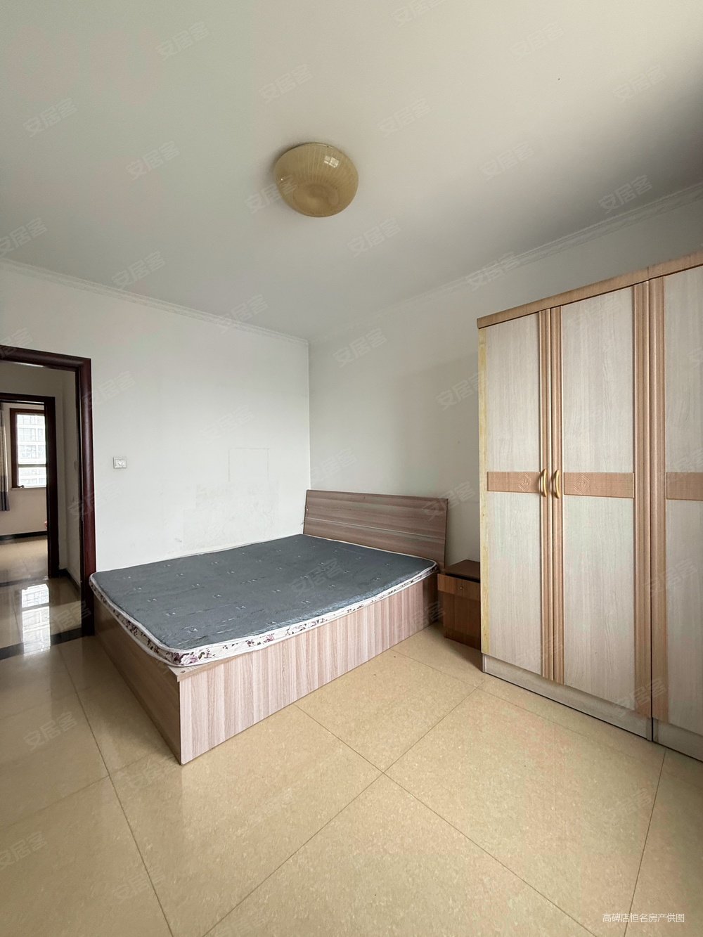 乾荣世纪公园(二期)2室2厅1卫86㎡南北22万