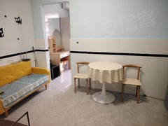 桂林临桂虎山虎山路 精装电梯房 免物业 白领公寓 采光好配套全出租房源真实图片