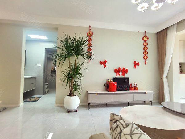 郑州二七嵩山南路融侨悦澜庭(北院)融侨悦澜庭(北院) 2室2厅1卫  电梯