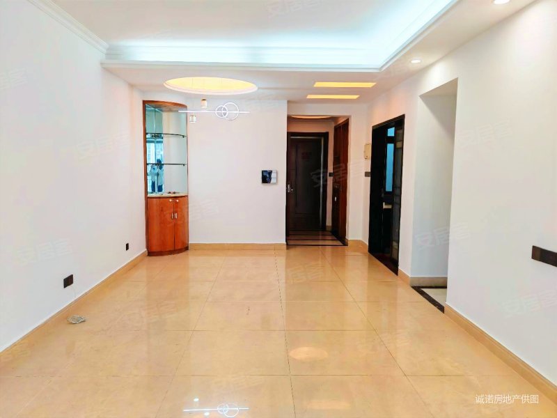 新上凤馨苑三房急售看房合适谈价