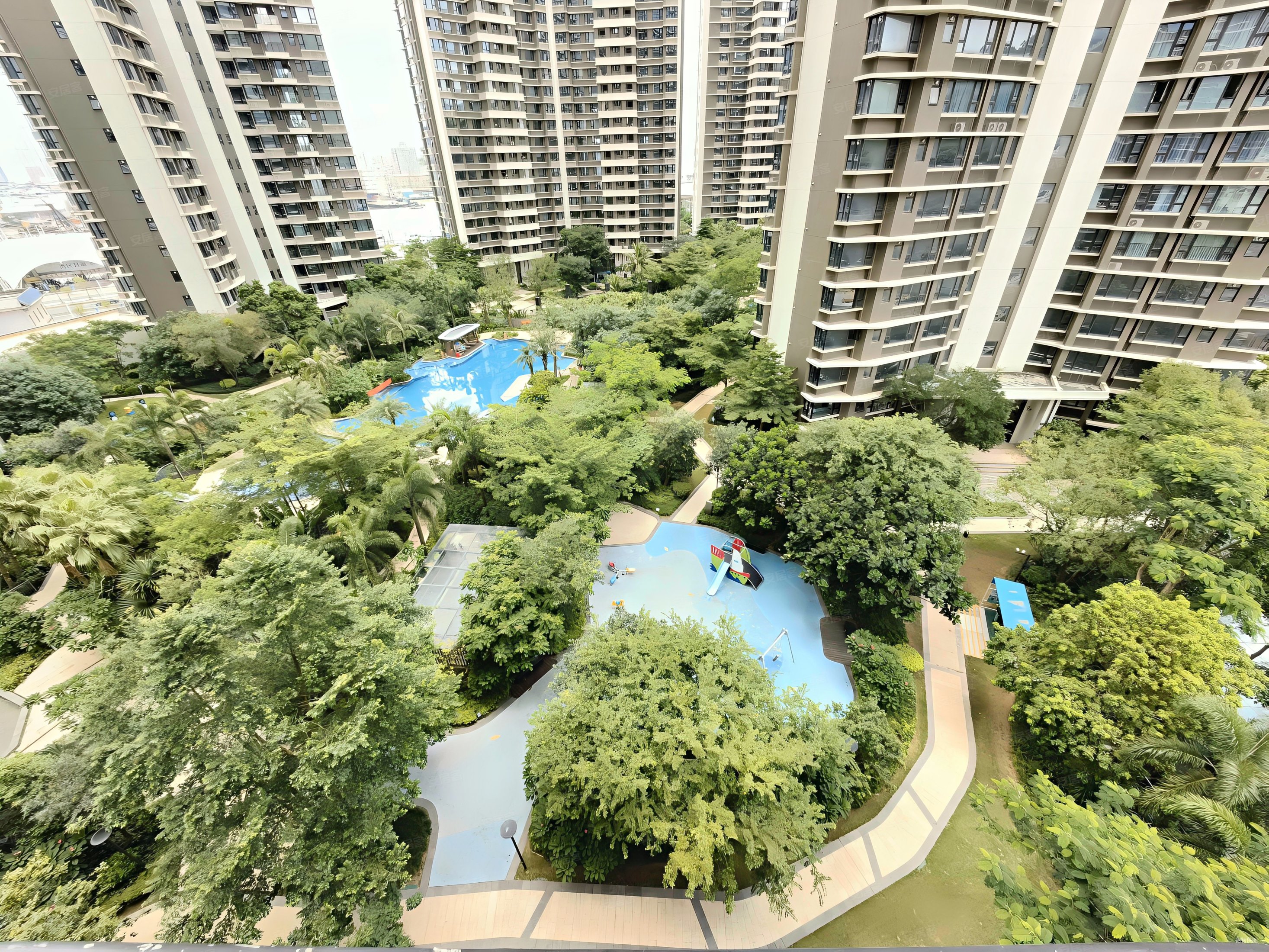 华发峰景湾精装3房2卫大阳台看园林保养如新好房子