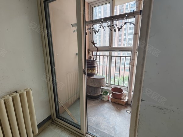 北村租房,北村新苑 2室2厅1卫 电梯房 精装修82平米,崂山租房-青岛58