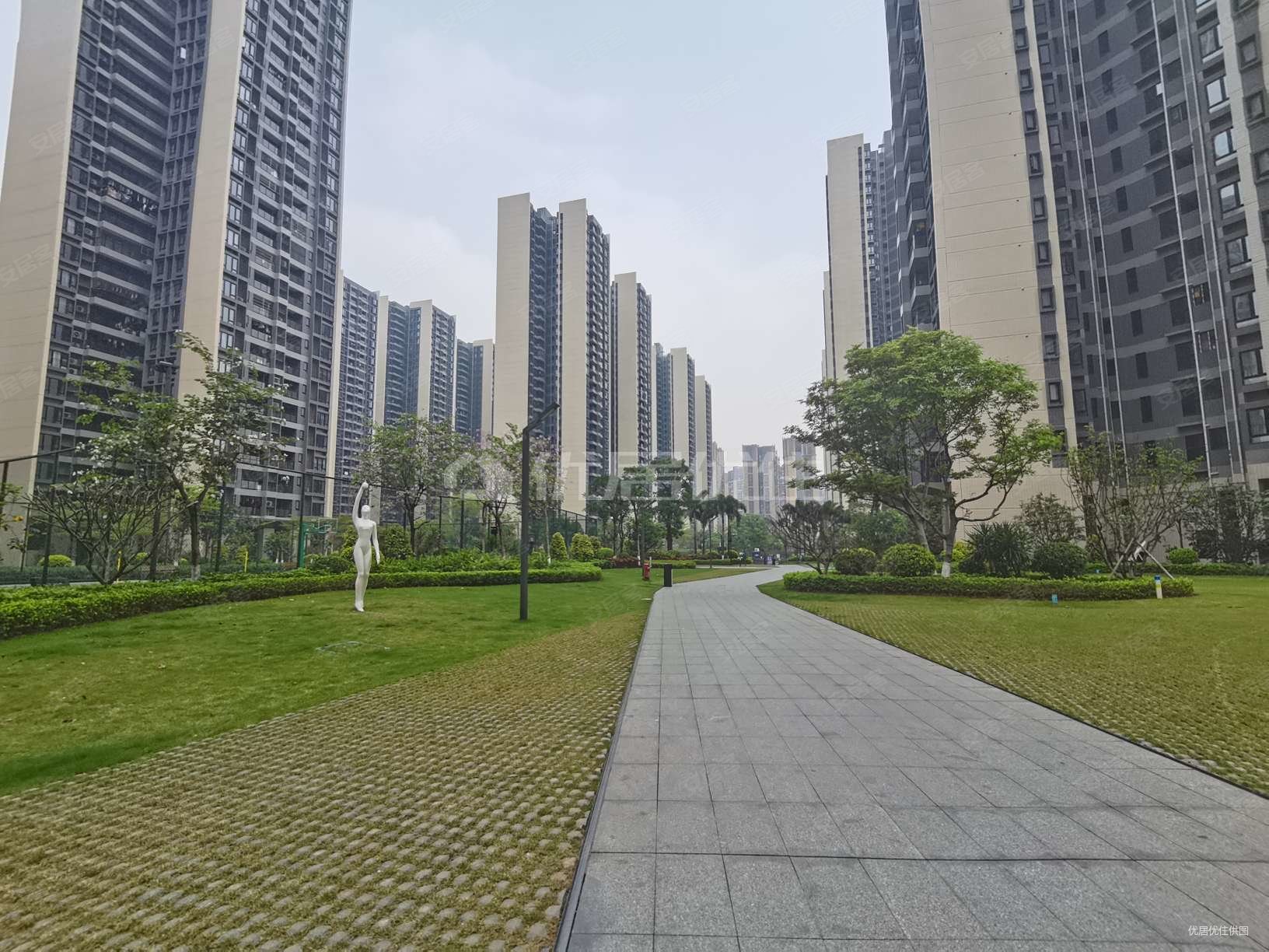 时代南湾一期三房两厅两卫出售