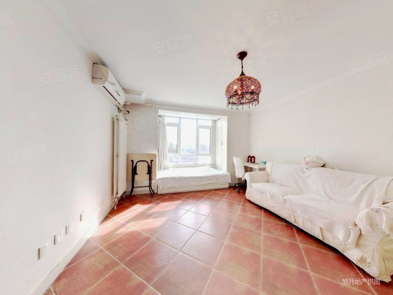 实得面积120平!双卫复式 中间层 随时看房 能大谈!