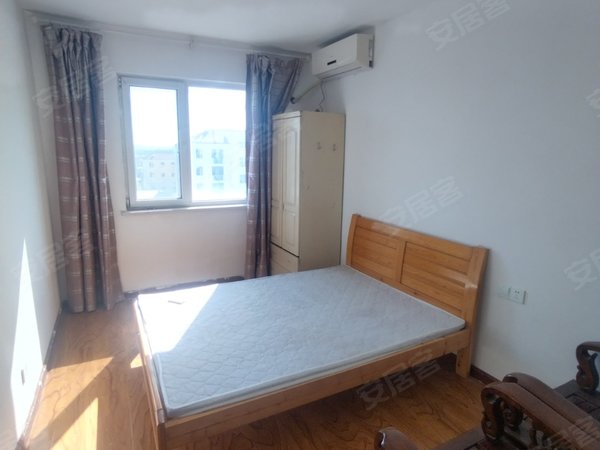 青岛城阳流亭天一金色海湾天一精装全齐套二家具家电齐全,,随时入住