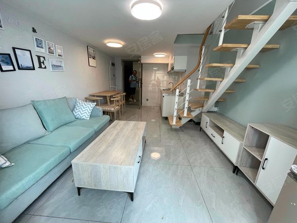 昆明五华龙泉路万彩城(商住楼)0中介 同德广场 万彩城loft 单身公寓