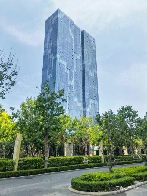 东港非填海大宅,一线看海,中海海港城二手房,360万,4室2厅,2卫,235