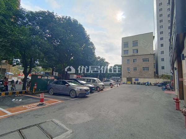 东葛路教育学院对面 海浪湾精装2房2厅1卫 家居配齐出租