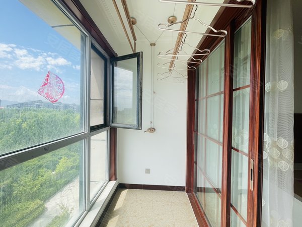【多图】硅谷专家公馆(南泊河西路),蓝色硅谷租房,硅谷专家公馆 3室2