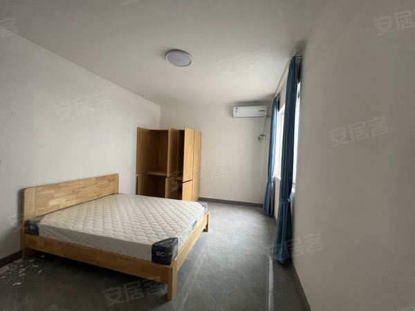 【多图】凤岭佳园,凤岭北租房,凤岭北单间带露台 民用水电 近南宁东