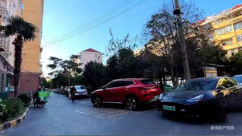 蓝村小区边套2房全明南北通透近医院46号线地铁口