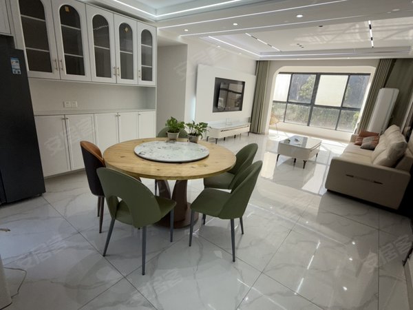 六安金安政务中心碧桂园置地中央公园出租六安市区碧桂园中央公园洋房一楼带院精装三室两厅两卫双阳台出租房源真实图片