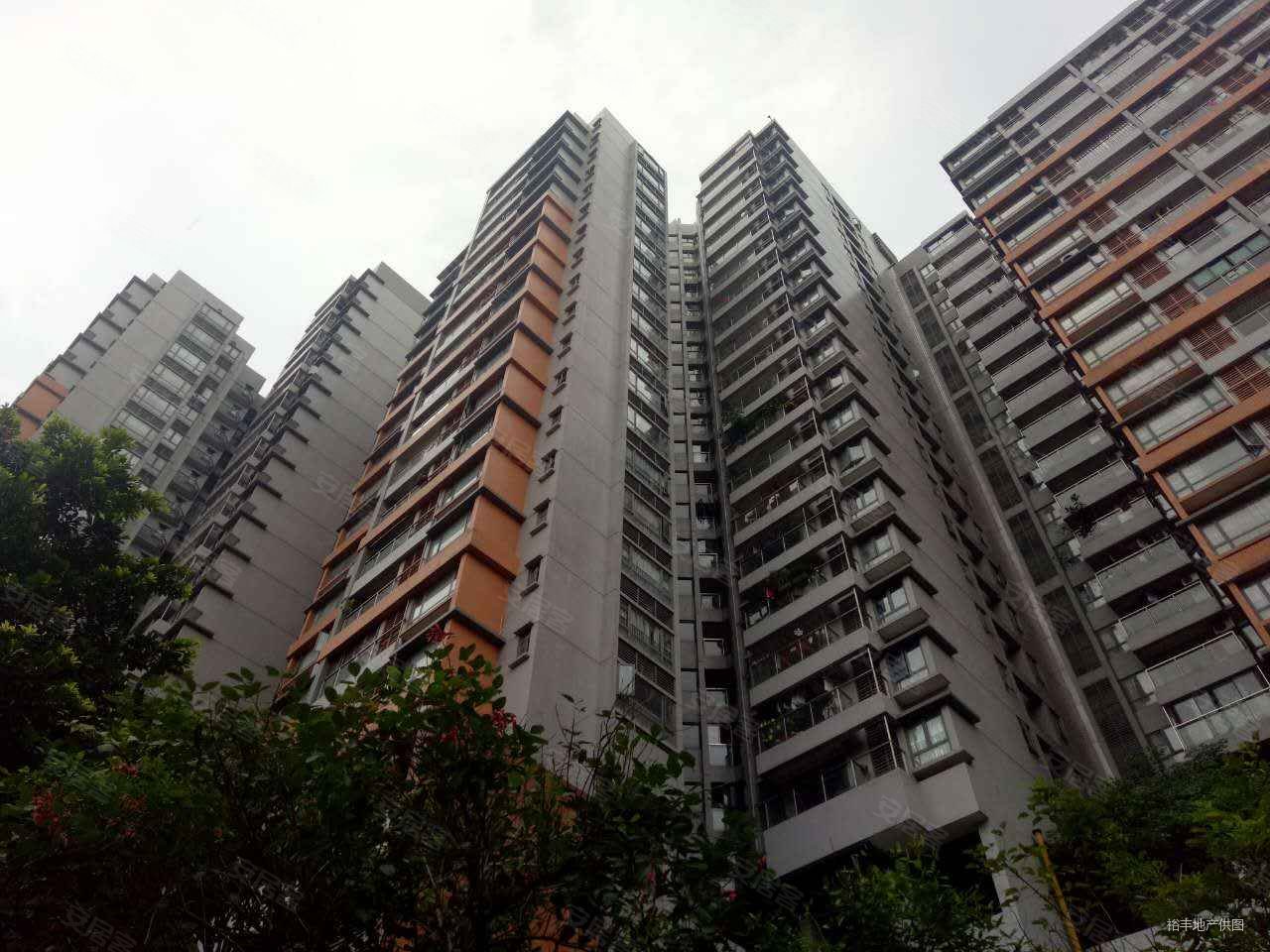 新世界逸彩庭园