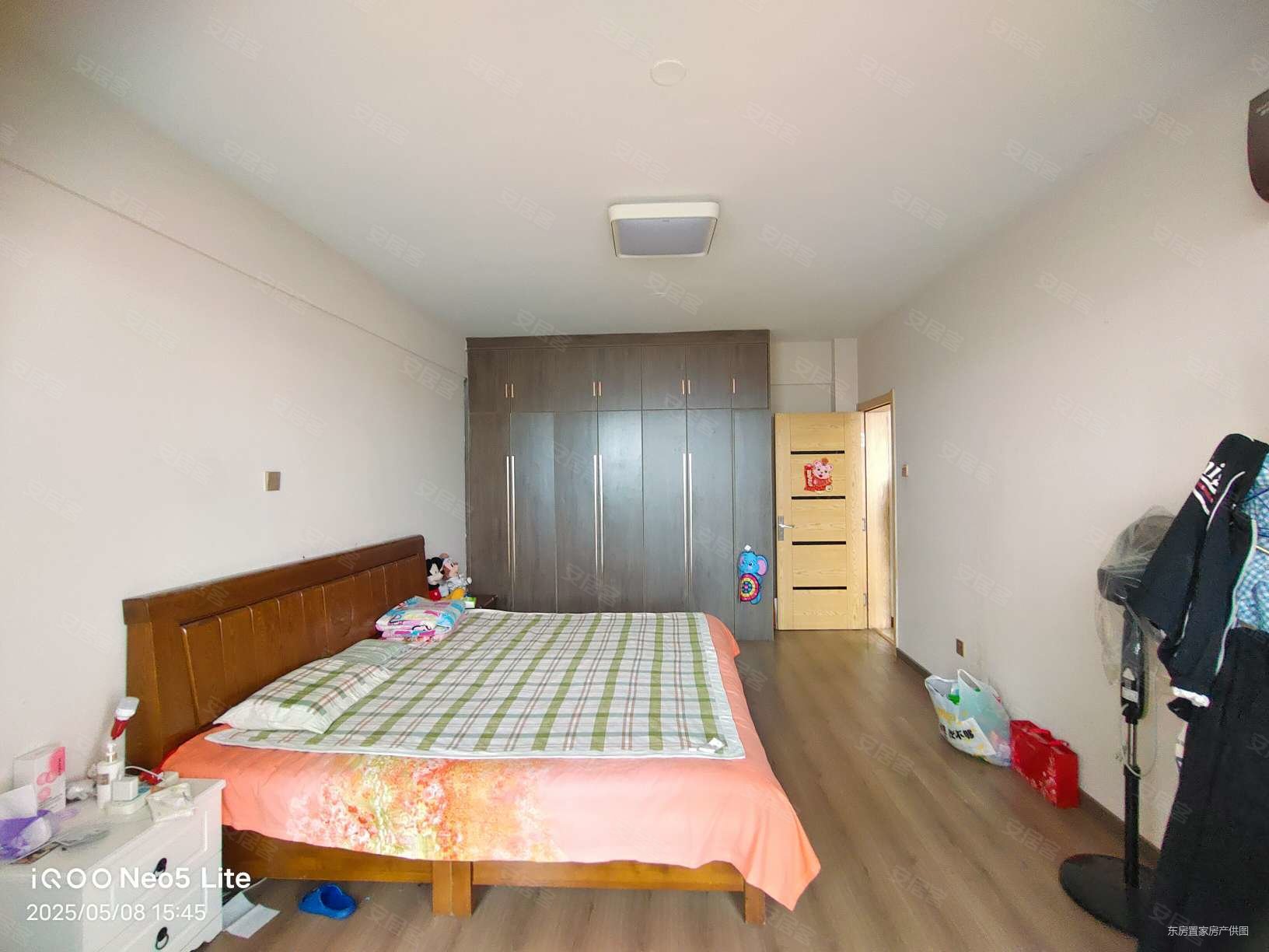 民健大厦3室2厅1卫159㎡南92万