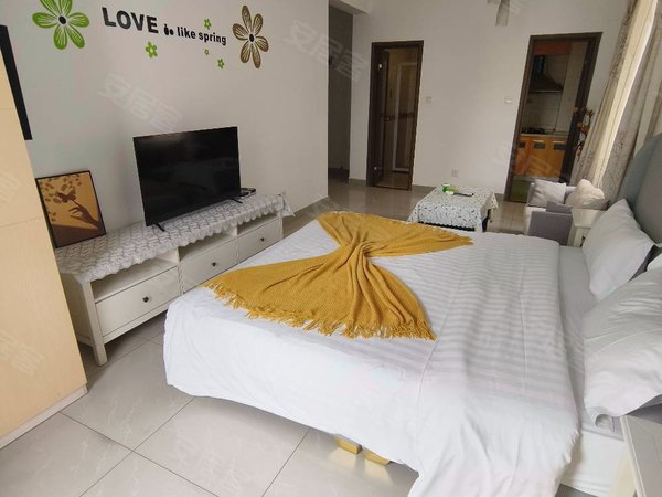 【多图】双城国际公寓,珠江新城西租房,笋租南向高层有阳台,能看广州